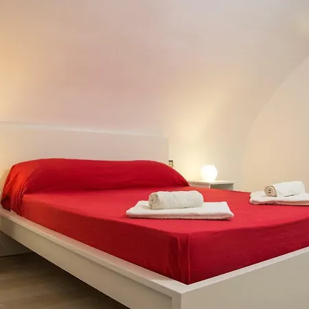 Vecchia - Anticaglia Неаполь