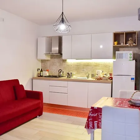 Vecchia - Anticaglia