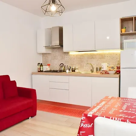 Vecchia - Anticaglia *